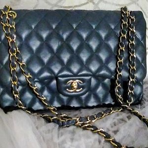 Chanel purse
